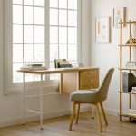 Bàn làm việc UTI