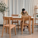 Bàn ăn mặt đá Vicostone -  Laru