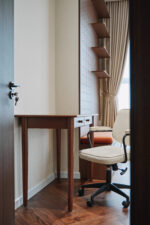 Bàn làm việc DI - Image 2